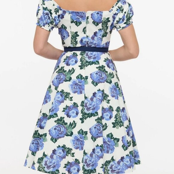 Unique Vintage – 1960s Blue Winter Floral Ohara Swing Dress, BNWT (Size XL/14) - Picture 2 of 6